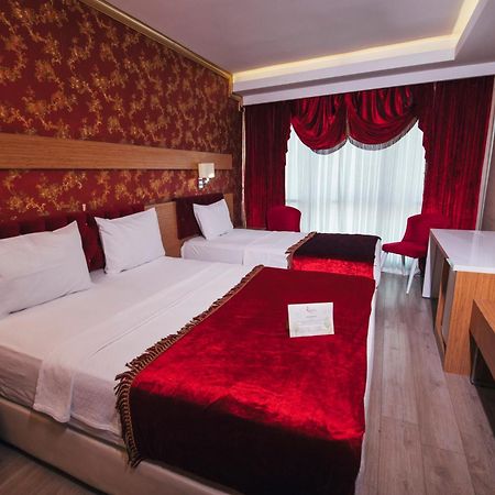 Royal Mersin Otel Екстериор снимка
